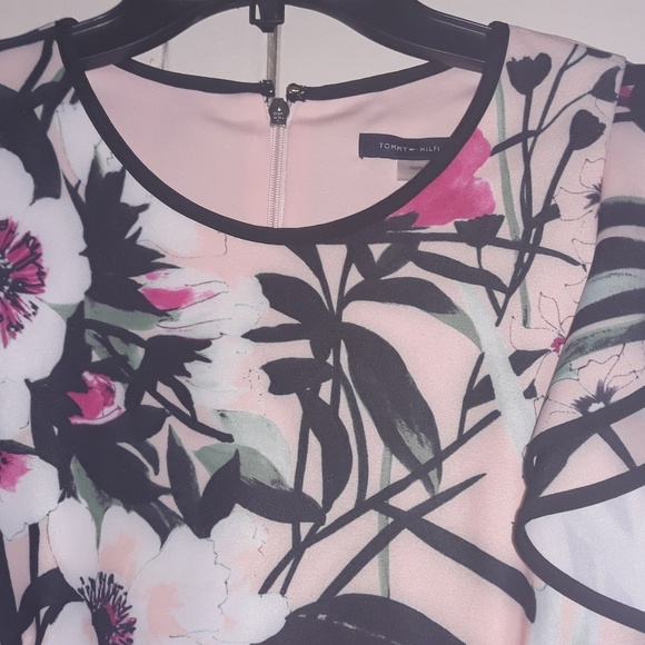 Tommy Hilfiger dress - Picture 4 of 5